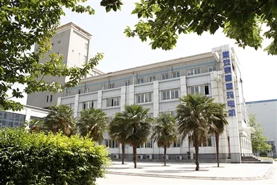 Analiza możliwości adaptacji trójfazowych-silników indukcyjnych SIMO w trudny...